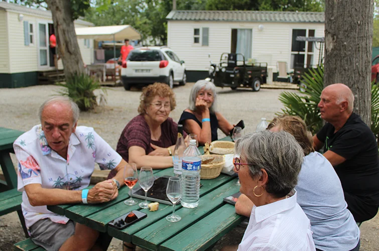 Camping Les Berges du Canal **** Camping Les Berges du Canal ****